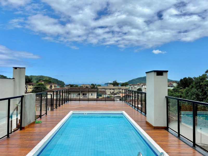 Piscina na cobertura